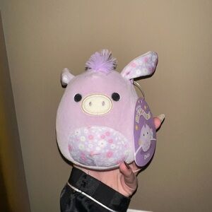 Squishmallow Plush Delzi the Donkey Floral